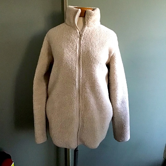 H&M Jackets & Blazers - ⛄️💖Host Pick💖 H&M Maternity Sherpa/Teddy jacket